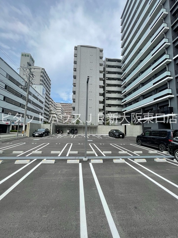 大阪府大阪市淀川区宮原５丁目 駐車場