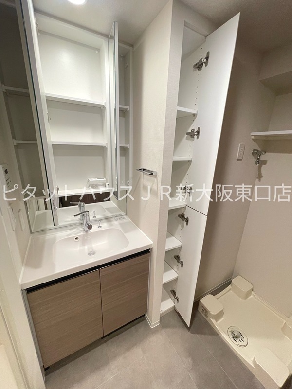 大阪府大阪市淀川区宮原５丁目 洗面所
