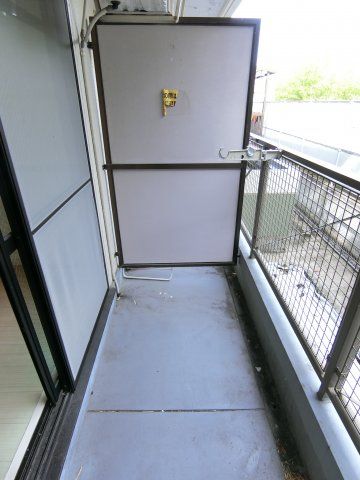 大阪府箕面市小野原西３丁目 ベランダ
