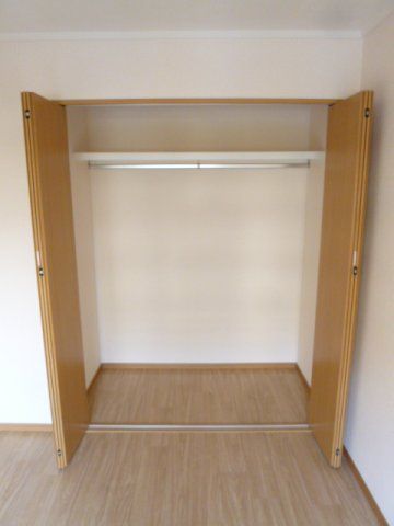 大阪府箕面市小野原東５丁目 収納