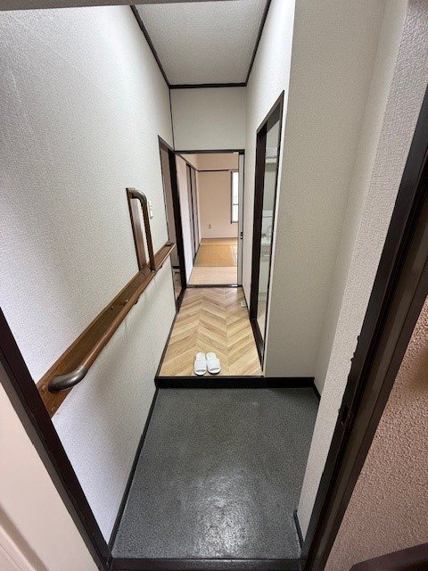 大阪府箕面市箕面４丁目 玄関