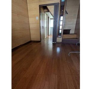 大阪府箕面市牧落２丁目 リビング