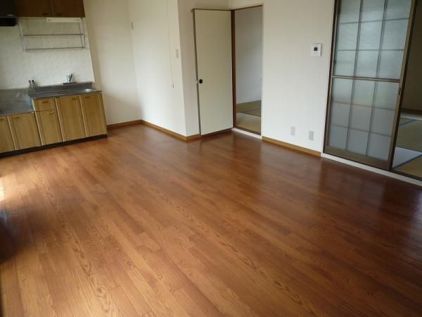 大阪府箕面市白島２丁目 リビング