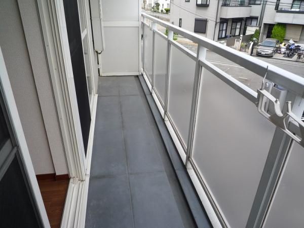 大阪府箕面市稲２丁目 ベランダ