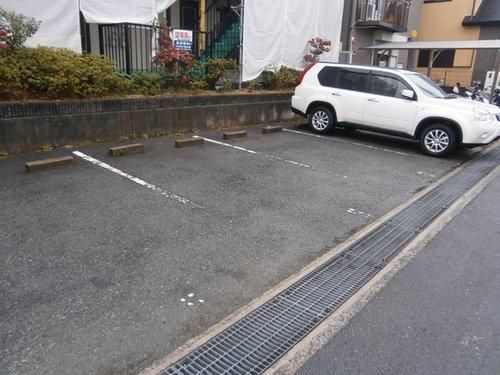 大阪府箕面市小野原西１丁目 駐車場