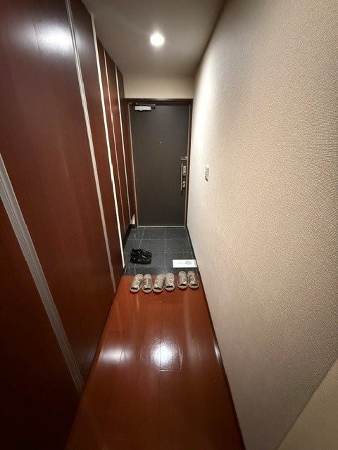 大阪府箕面市箕面６丁目 玄関