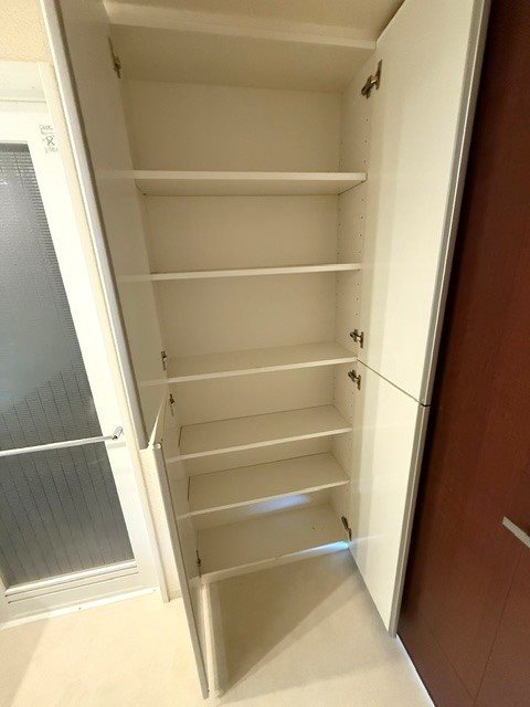 大阪府箕面市箕面６丁目 収納