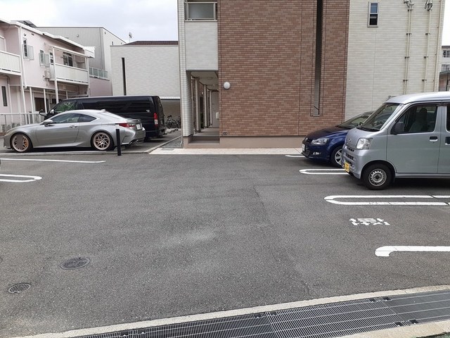 大阪府箕面市西小路２丁目 駐車場