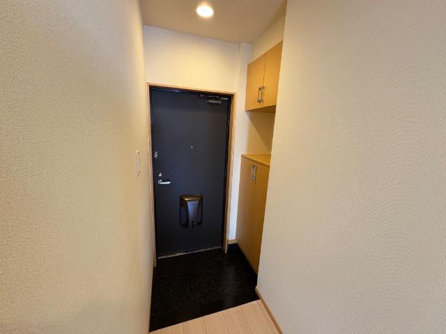 大阪府箕面市小野原東３丁目 玄関