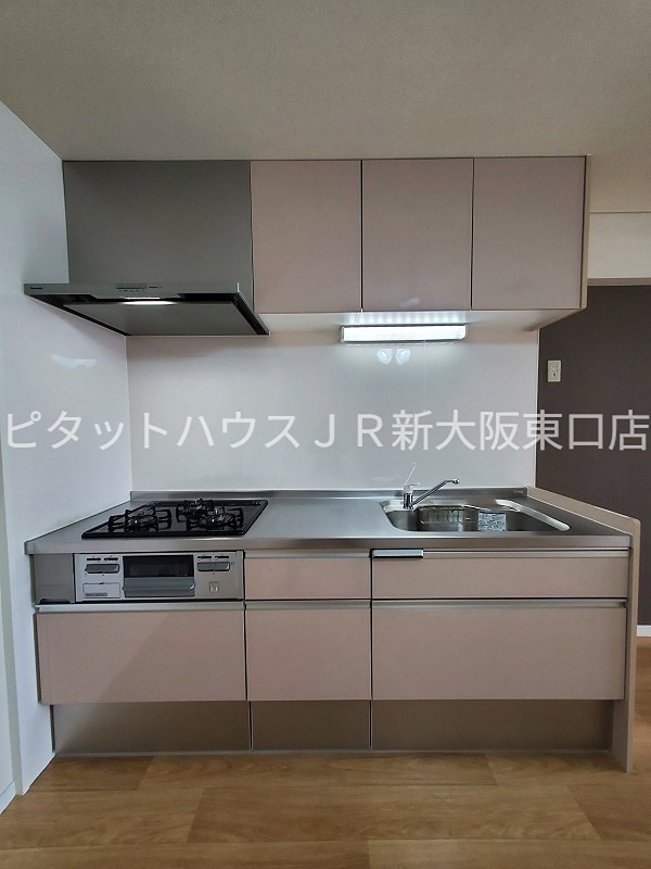 大阪府大阪市東淀川区西淡路１丁目 キッチン
