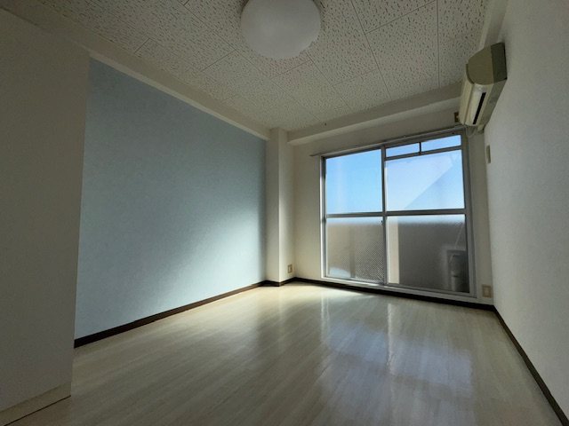 大阪府箕面市如意谷１丁目 リビング