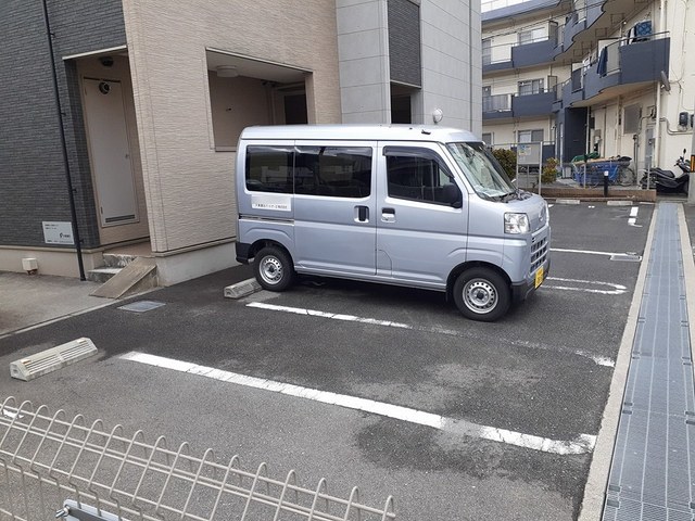 大阪府箕面市桜井３丁目 駐車場