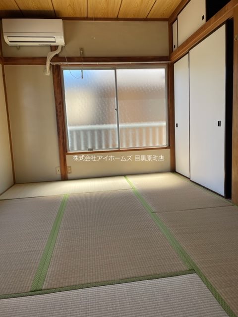 桜井アパート ベッドルーム