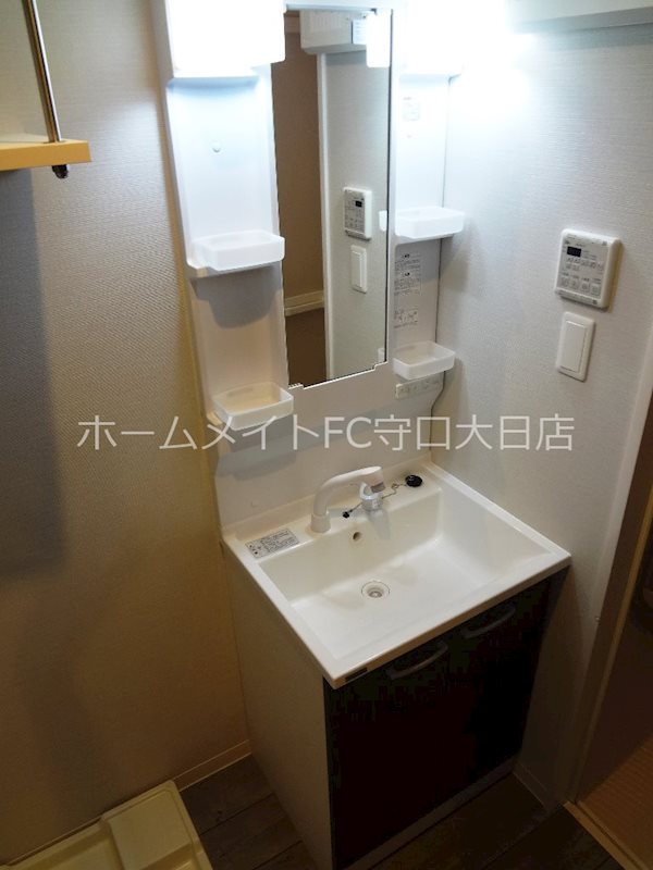 サンフレンドソラーナ 洗面所