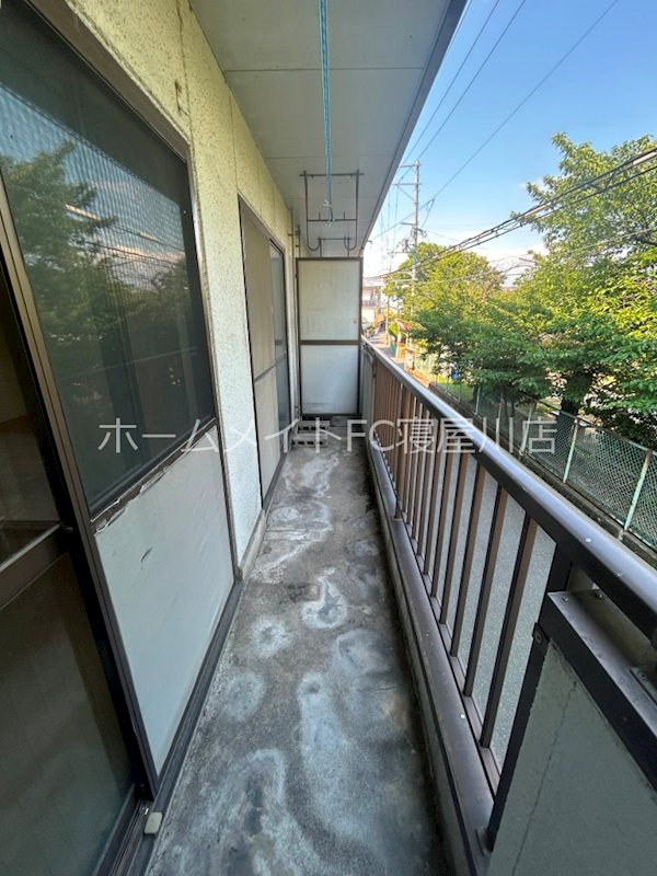 大阪府寝屋川市清水町 ベランダ
