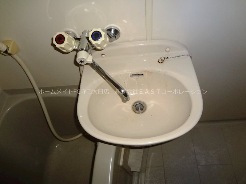 大阪府守口市豊秀町１丁目 洗面所