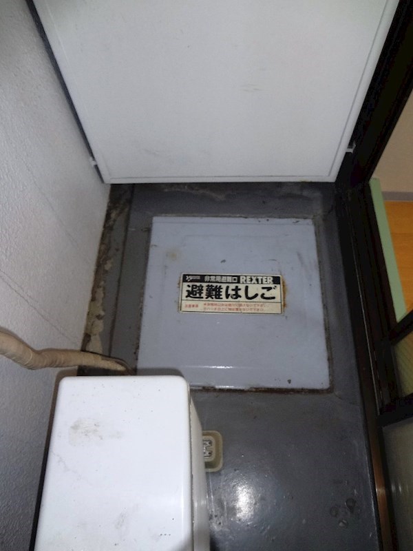 大阪府守口市豊秀町１丁目 ベランダ