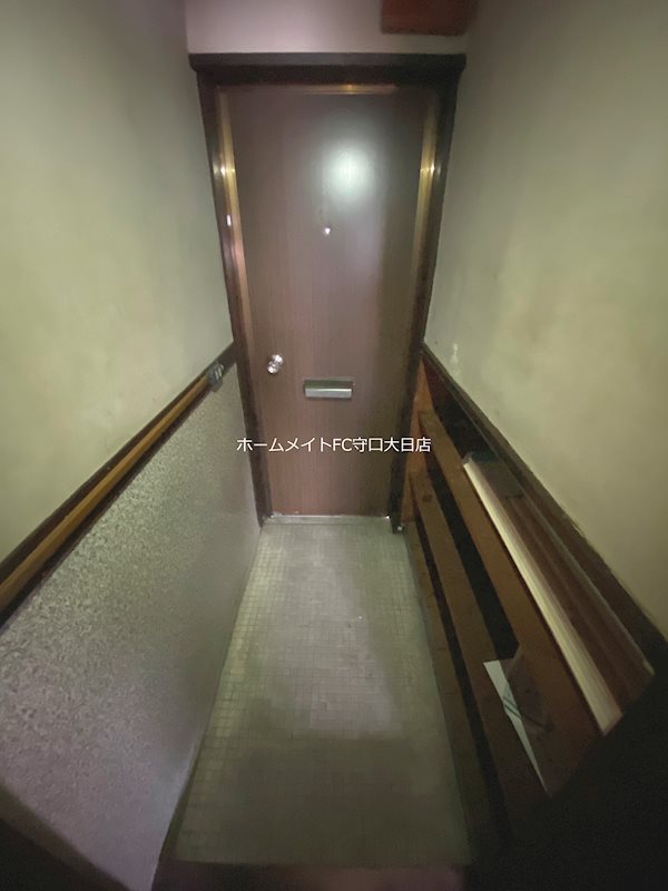 美保マンション 玄関