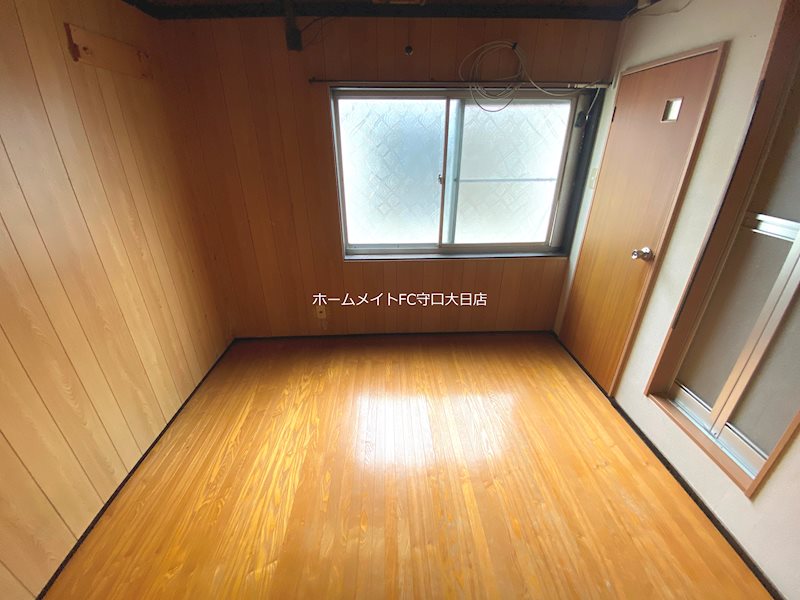 美保マンション ベッドルーム