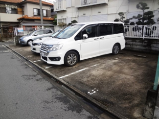 橋中ハイツ 駐車場