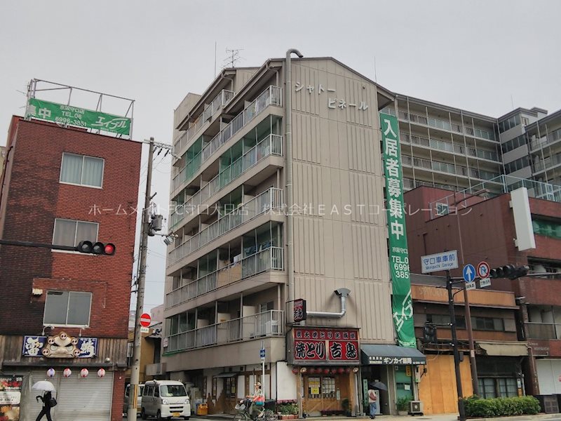 シャトーピネール 外観