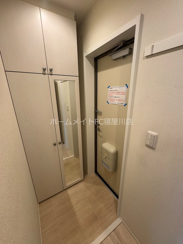 草風 玄関