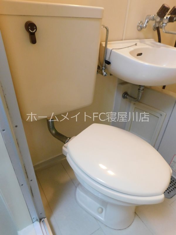 アメニティ寝屋川 トイレ