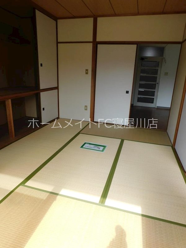 バーンフリート寝屋川 ベッドルーム