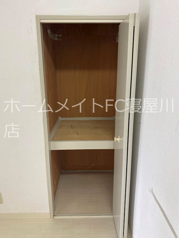 ウエストプラザ 収納