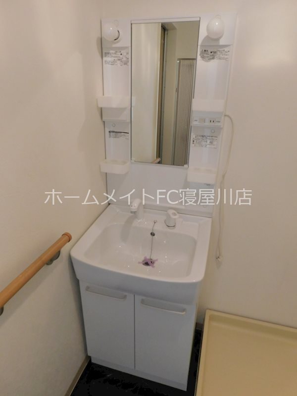 スタンドアップ忍ヶ丘 洗面所