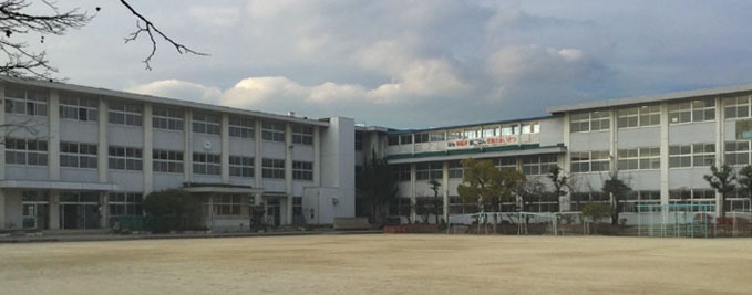 スタンドアップ忍ヶ丘 小学校