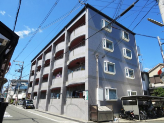 ロイヤル忍ヶ丘 外観