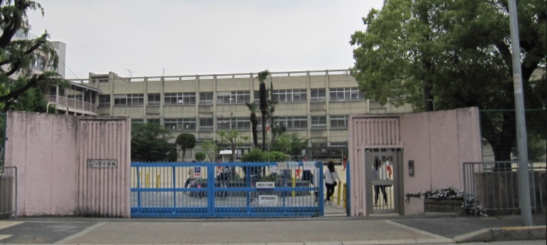 グラン・カーズ 小学校