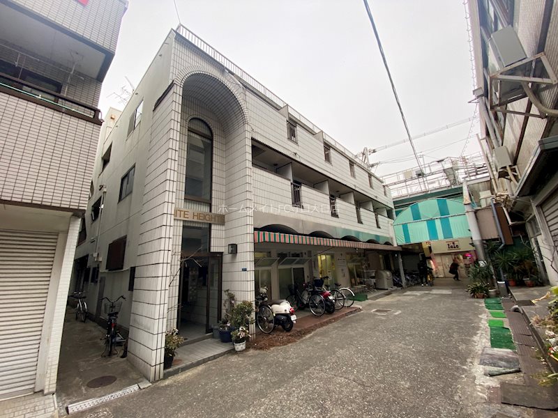 ホワイトハイツ 外観
