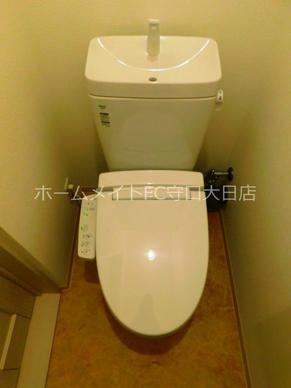 カーサヴィータ門真市栄町 トイレ