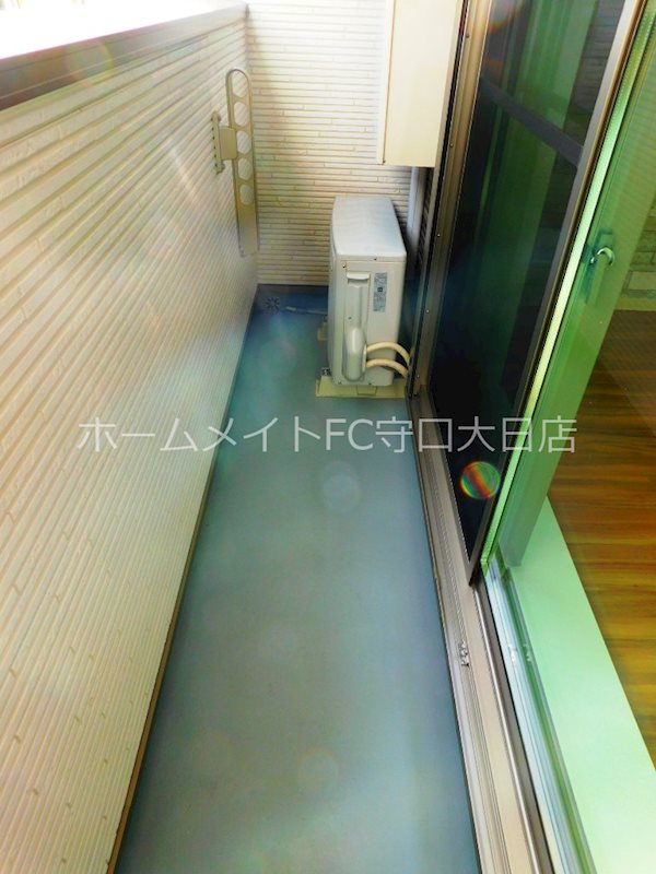 カーサヴィータ門真市栄町 ベランダ