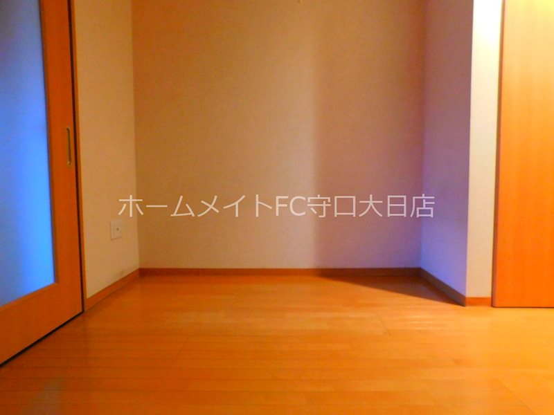 サンリスタ守口 ベッドルーム