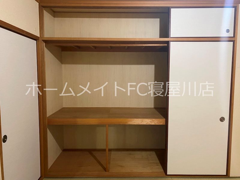エスペランサ門真南 収納
