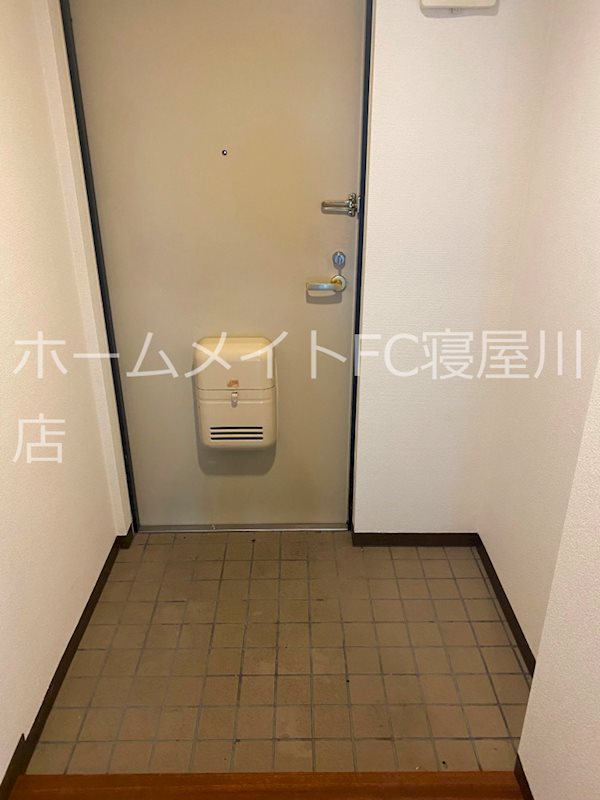 エスペランサ門真南 玄関