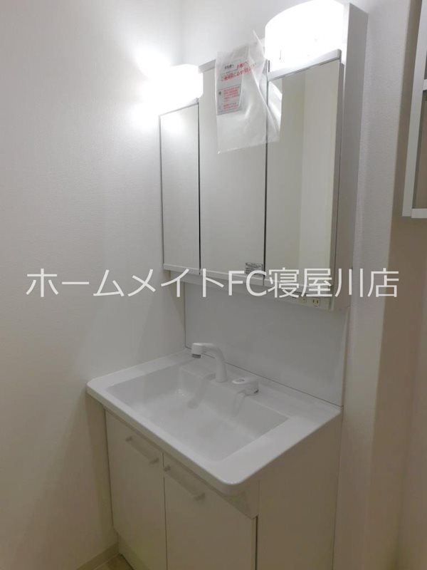 クリエオーレ若葉町 洗面所