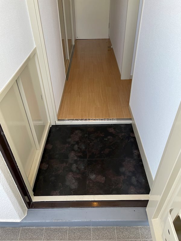 メリッサ錦 玄関