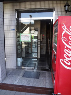 シャルマン大宮 エントランス