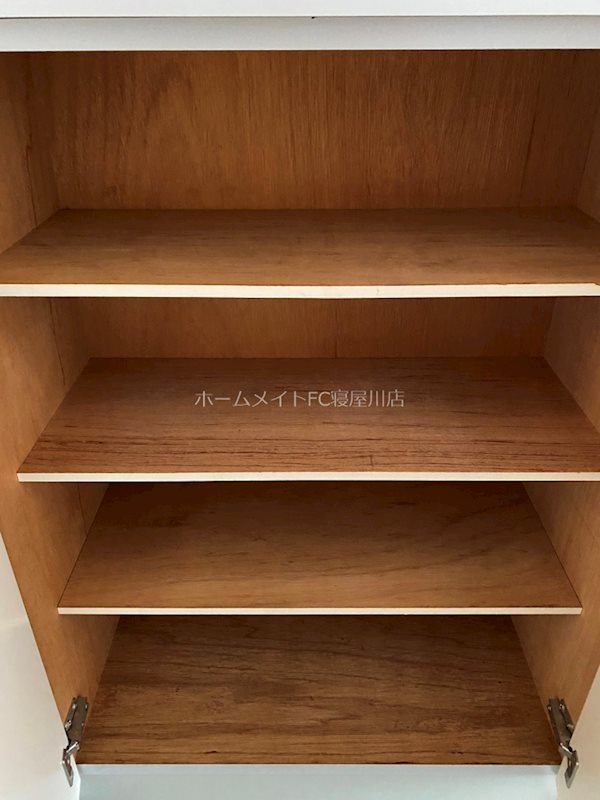 セゾン若松 収納