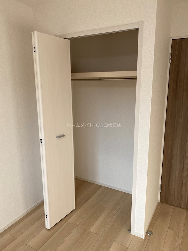 オーヴェスト　アンビエンテⅠ 収納