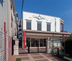 ドゥーヴルボヌール寺方錦通 幼稚園