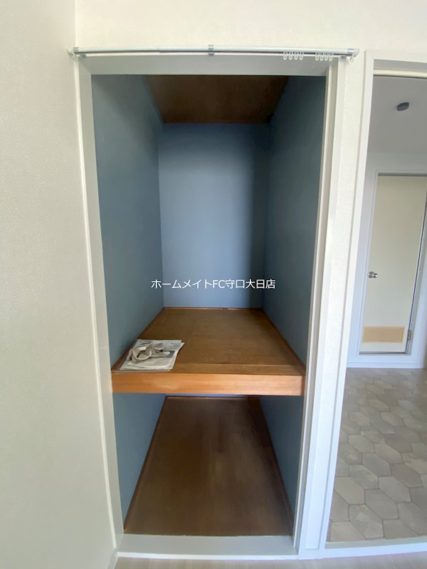 スクエアコート栄町 収納