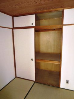 寿マンション  収納