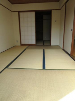 寿マンション  ベッドルーム
