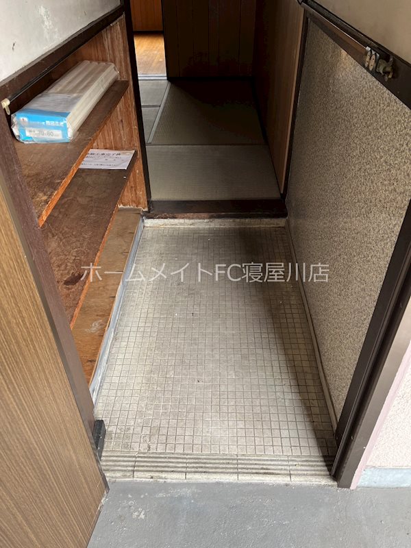 美保マンション 玄関