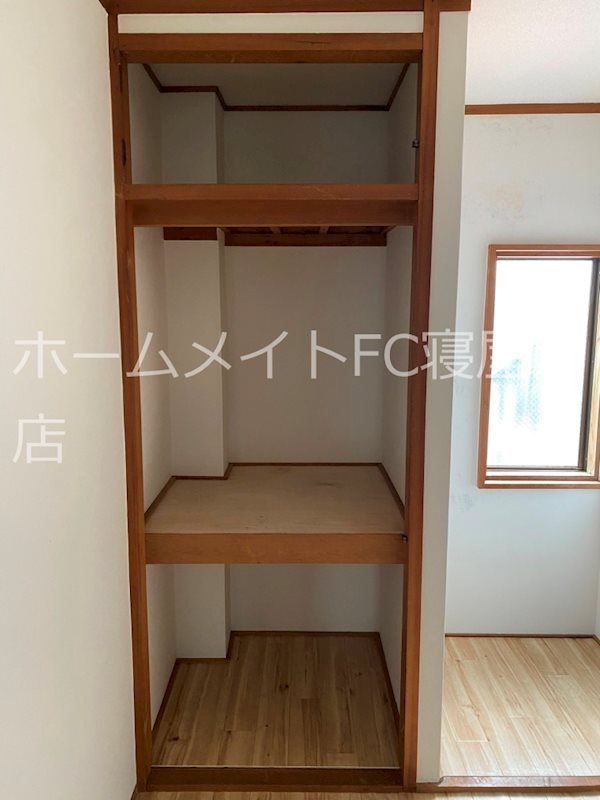 桜木町アパート  収納